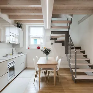 Apartment Rossini By Solutions Como